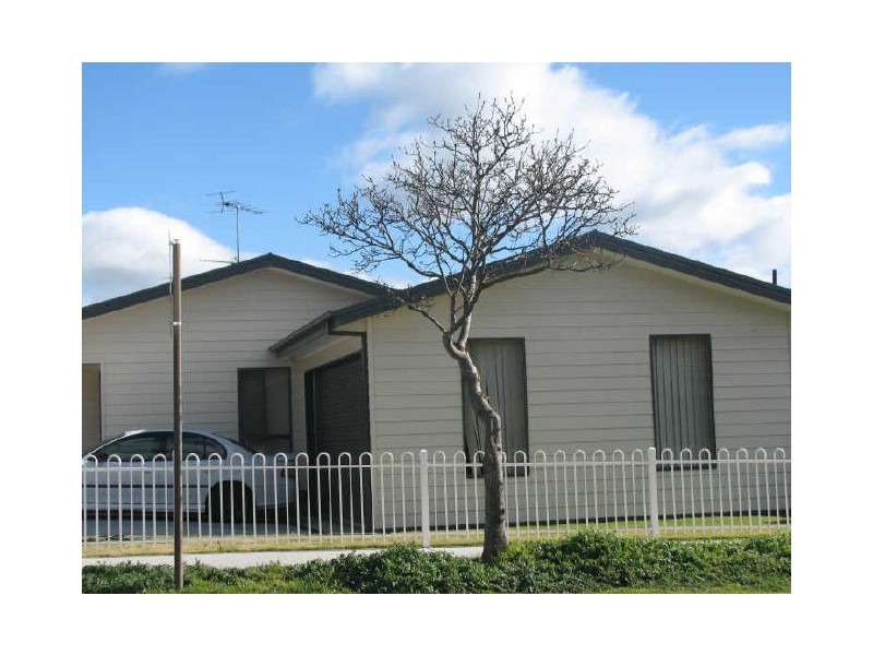 1/21 Trent Street, Newborough VIC 3825