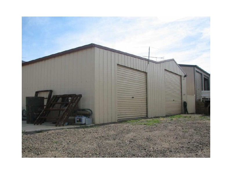 8 Boormans Road, Moe VIC 3825