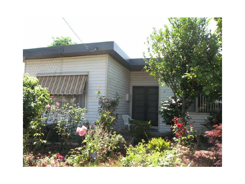 7 Austin Avenue, Newborough VIC 3825