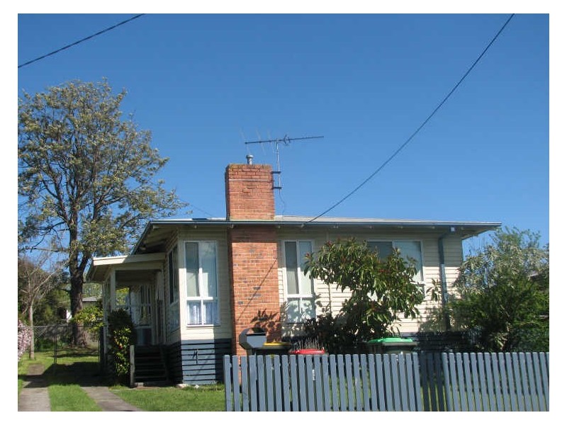 19 Richard Street, Moe VIC 3825