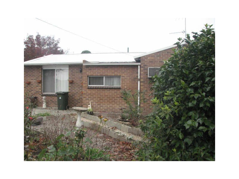 15 Thorpedale street, Newborough VIC 3825