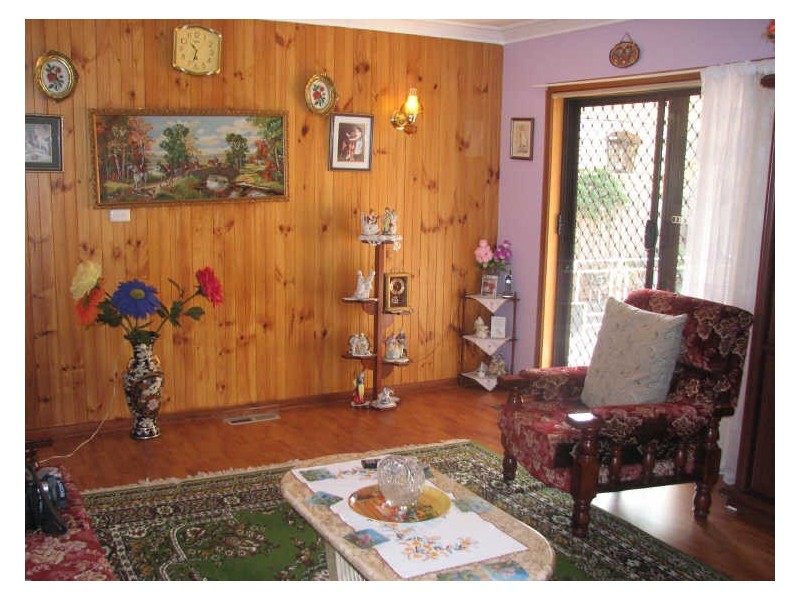 54 Cross Street, Newborough VIC 3825