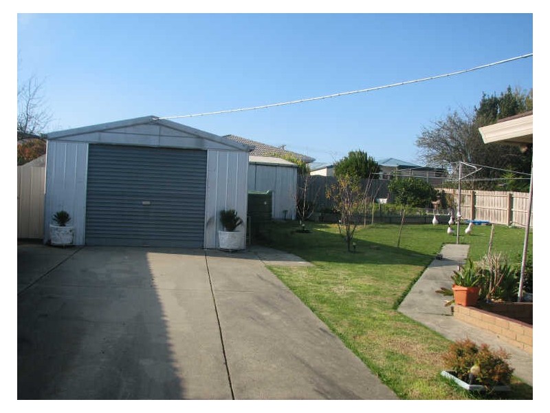 54 Cross Street, Newborough VIC 3825