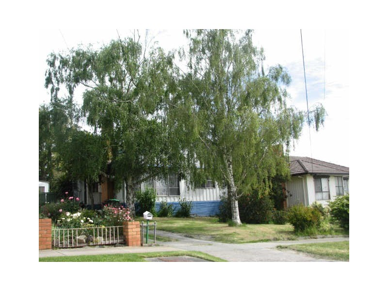 26 Canberra Street, Moe VIC 3825