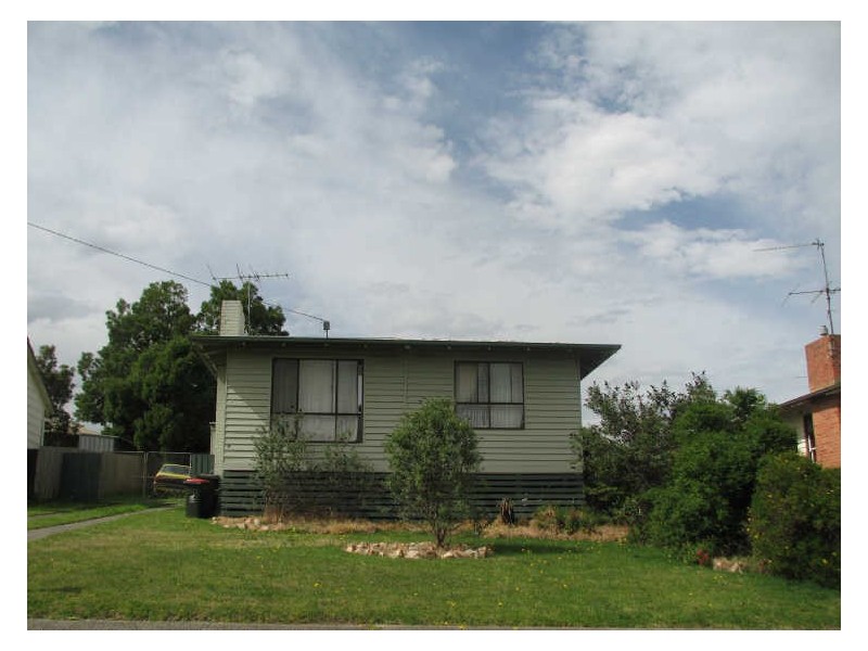 35 Margaret Street, Moe VIC 3825