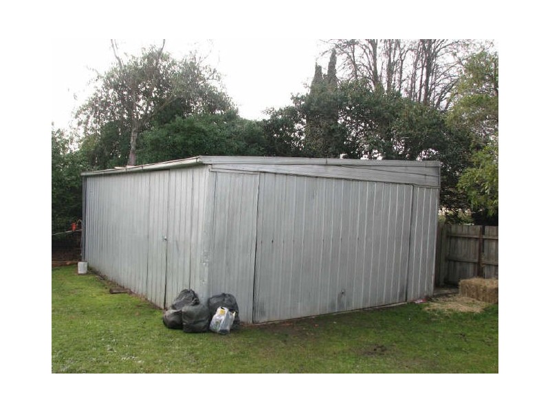 2 Mirboo Street, Newborough VIC 3825