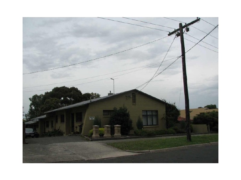 3/12 Reservoir road, Moe VIC 3825
