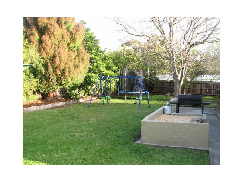 13 Thorpdale Street, Newborough VIC 3825