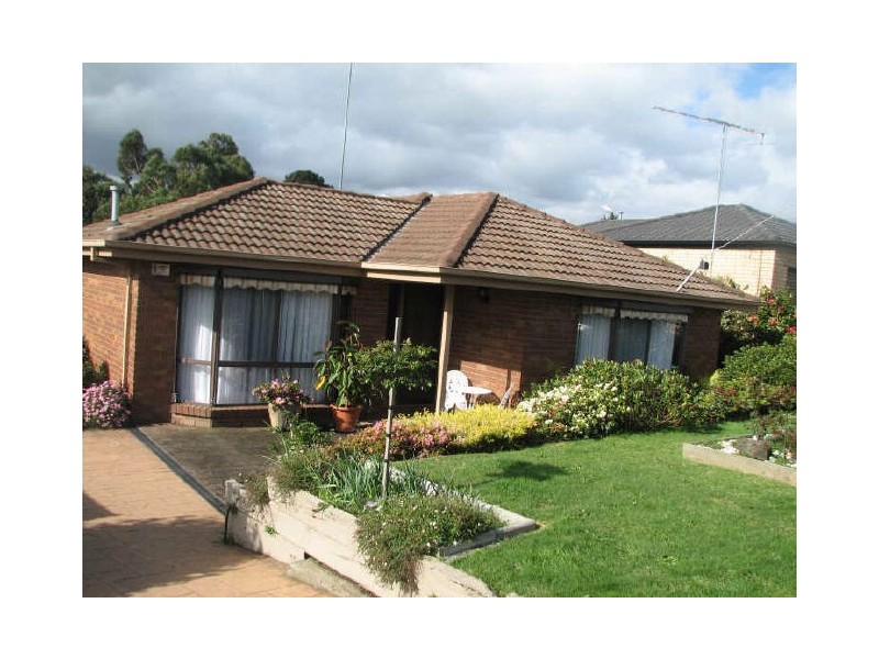 45 Scorpio Drive, Moe VIC 3825