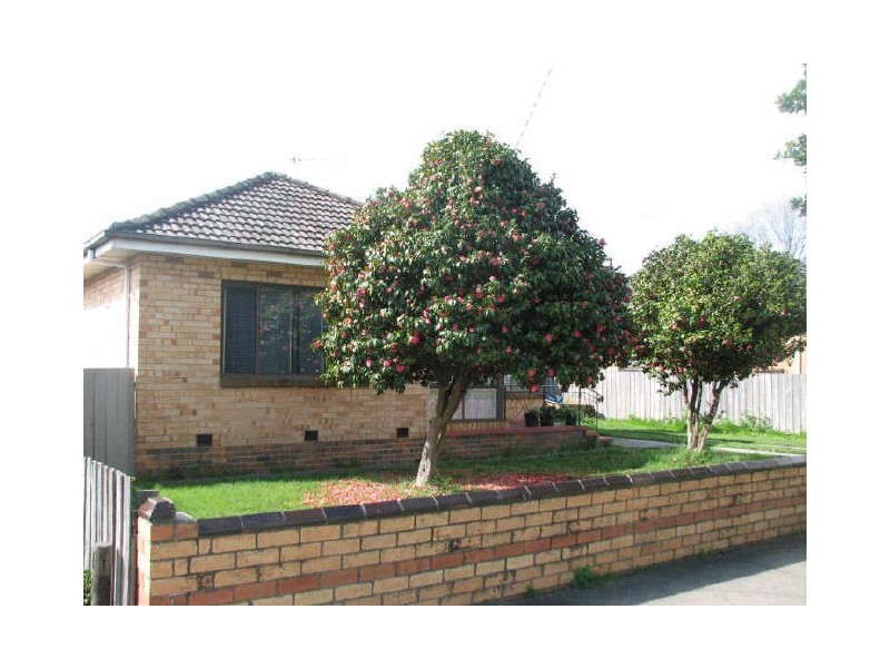 10 Bell Street, Moe VIC 3825