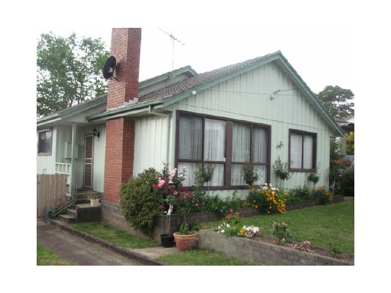 8 Steward Street, Warragul VIC 3820