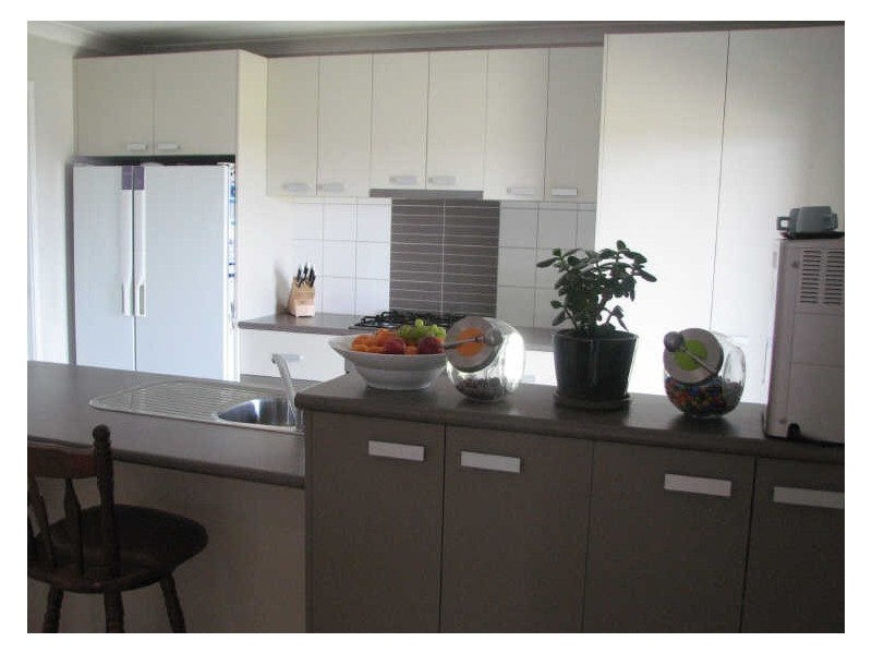 5 Sharnee Court, Moe VIC 3825