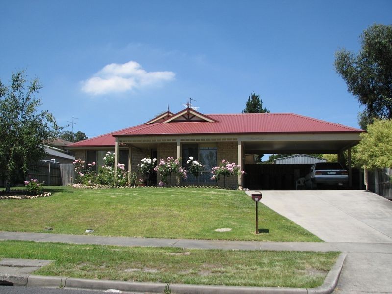 8 Amaroo Way, Moe VIC 3825