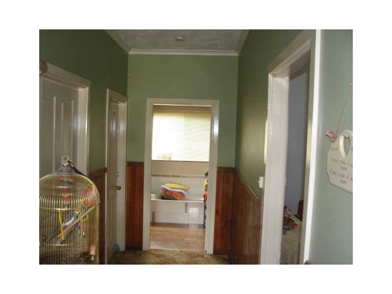 51 Victoria Street, Moe VIC 3825