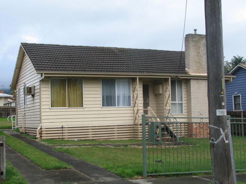 79 Service Road, Moe VIC 3825