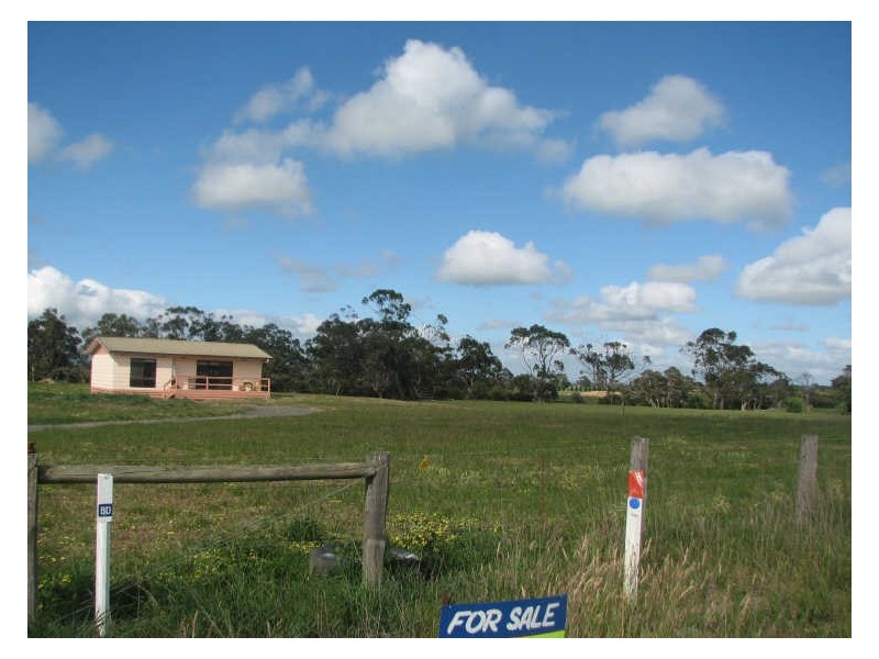 38 Bassetts Lane, Glengarry VIC 3854