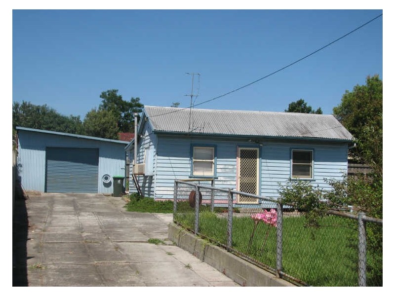 35 Victoria Street, Moe VIC 3825