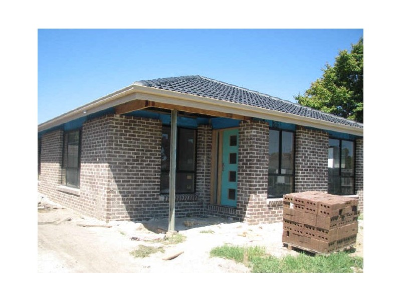 36 Chamberlain Road, Newborough VIC 3825