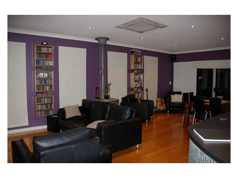 18-20 Rutherglen Road, Newborough VIC 3825