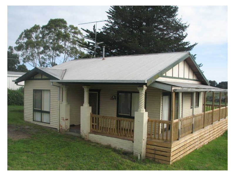 176 Narracan Drive, Newborough VIC 3825