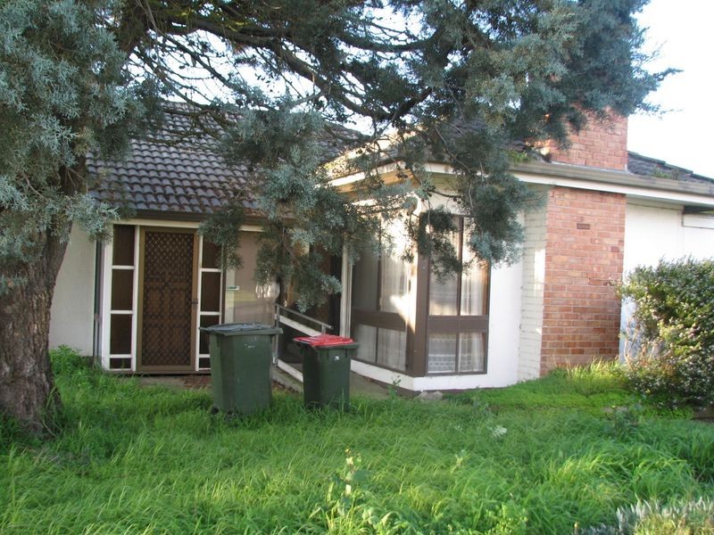 2 Bristol Street, Moe VIC 3825