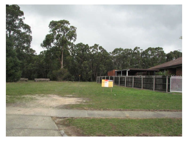 51 Staff Street, Moe VIC 3825