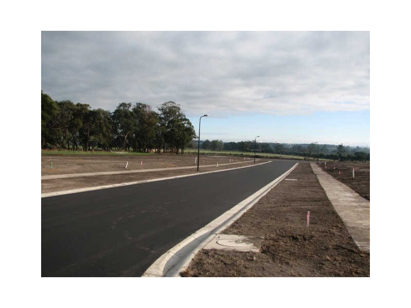 Sweetwater Place, Moe VIC 3825