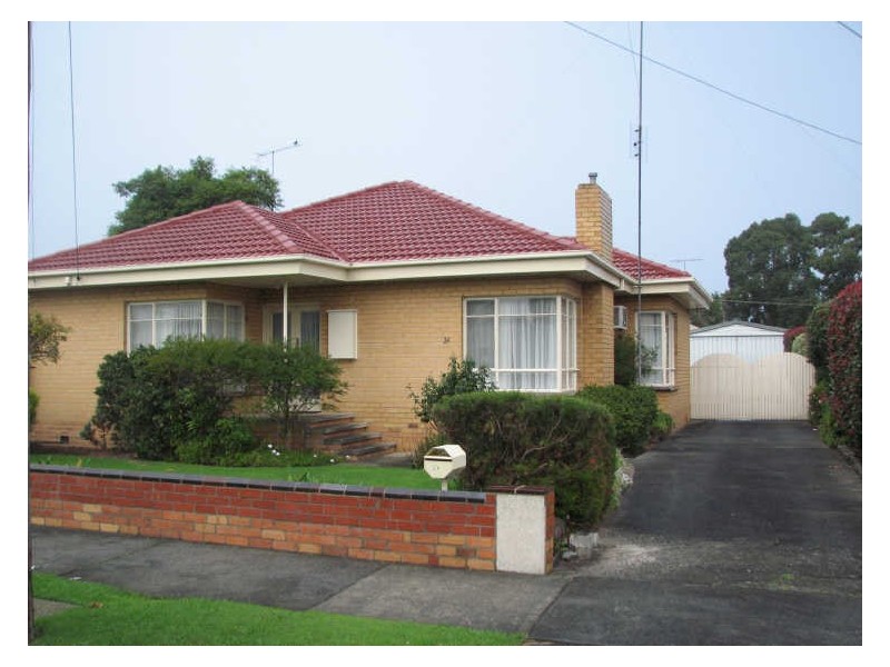 24 May Street, Moe VIC 3825
