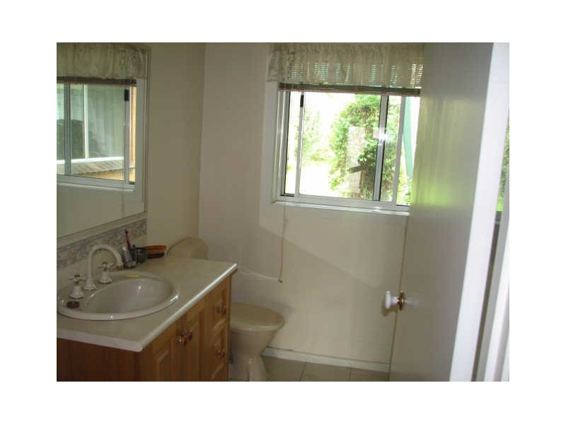 24 May Street, Moe VIC 3825