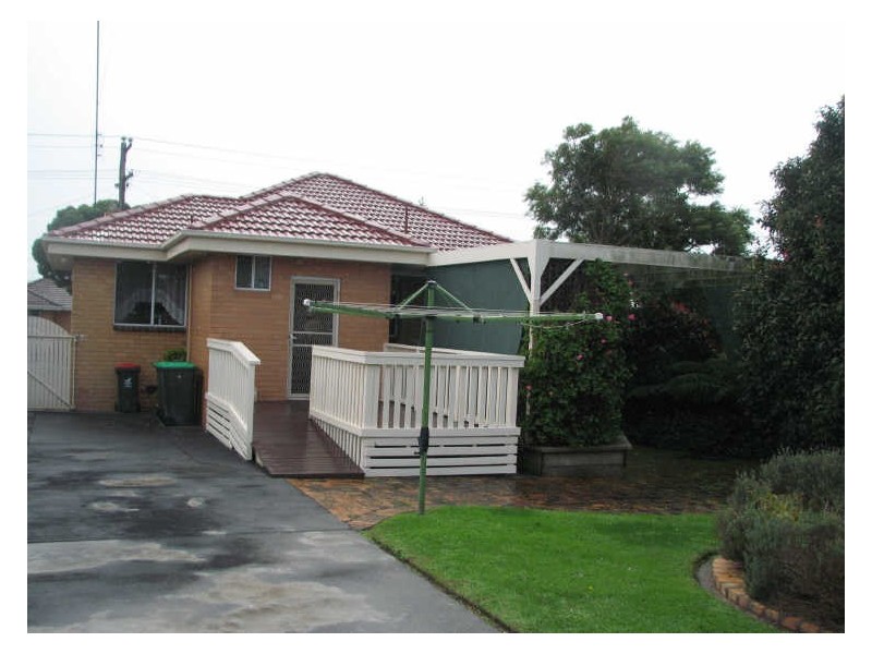 24 May Street, Moe VIC 3825
