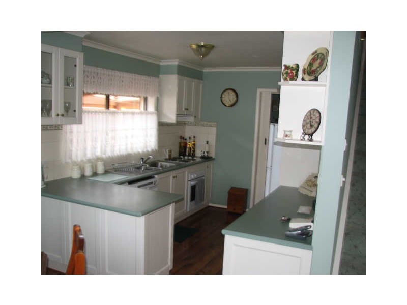 18 Griffin Street, Moe VIC 3825