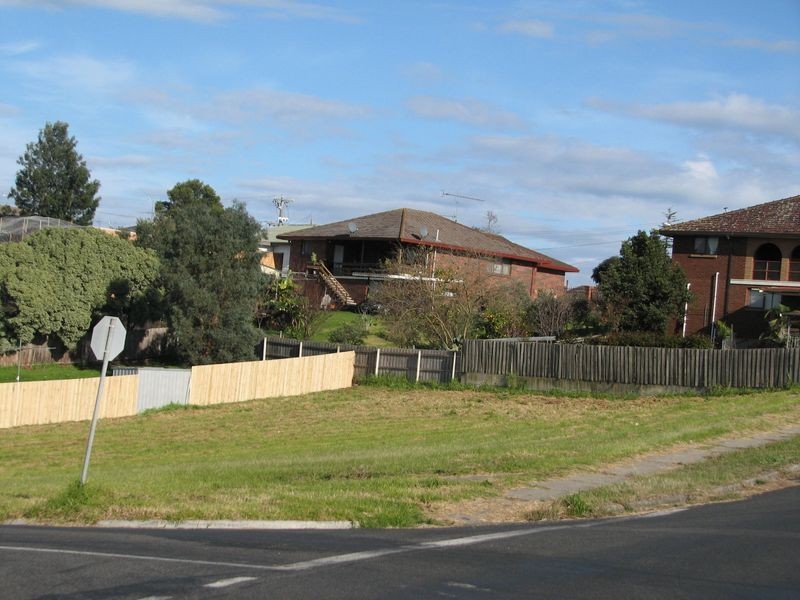 2 & 4 Dunbar Avenue, Morwell VIC 3840