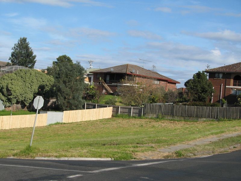 2 & 4 Dunbar Avenue, Morwell VIC 3840