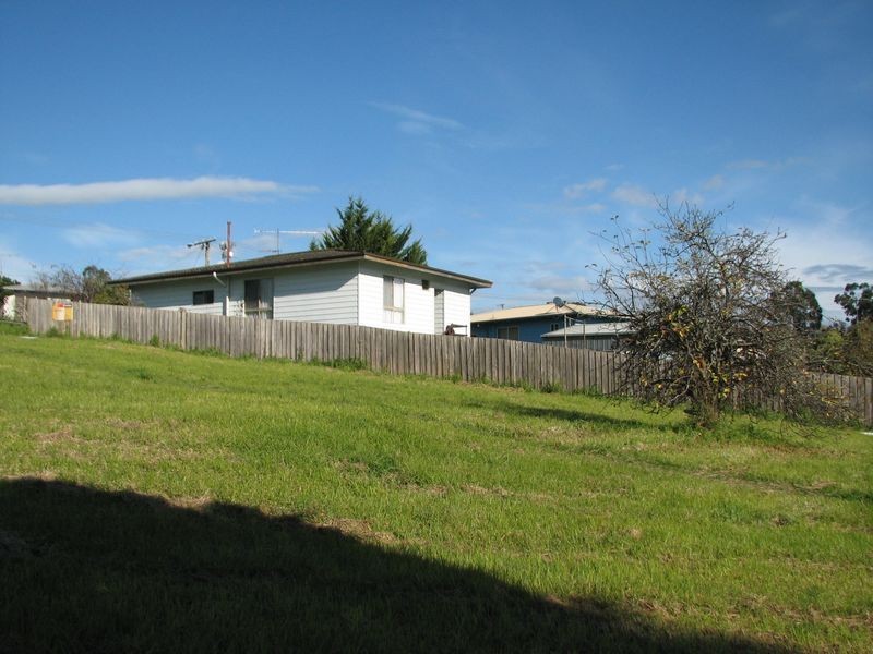 4 Kelly Street, Morwell VIC 3840