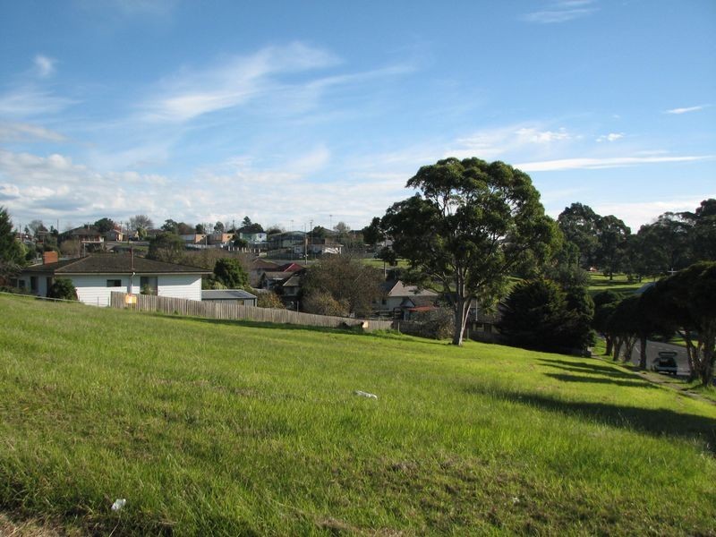 21 & 23 Dunbar Avenue, Morwell VIC 3840