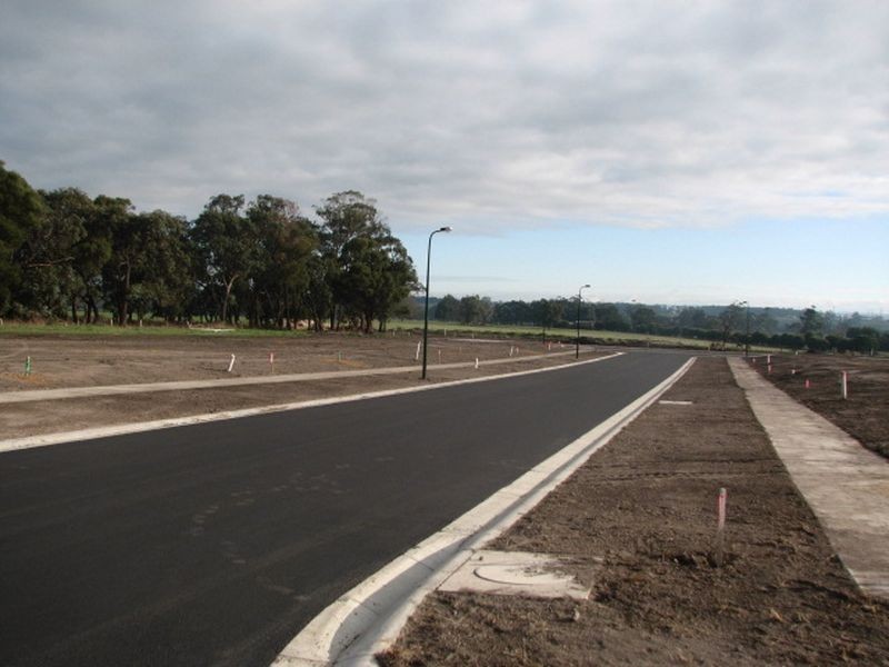 Sweetwater Place, Moe VIC 3825