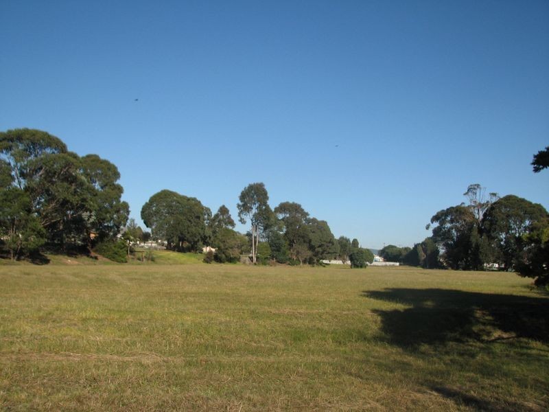 Old Sale Road, Newborough VIC 3825