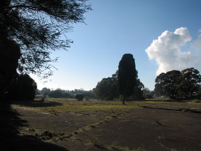 Old Sale Road, Newborough VIC 3825
