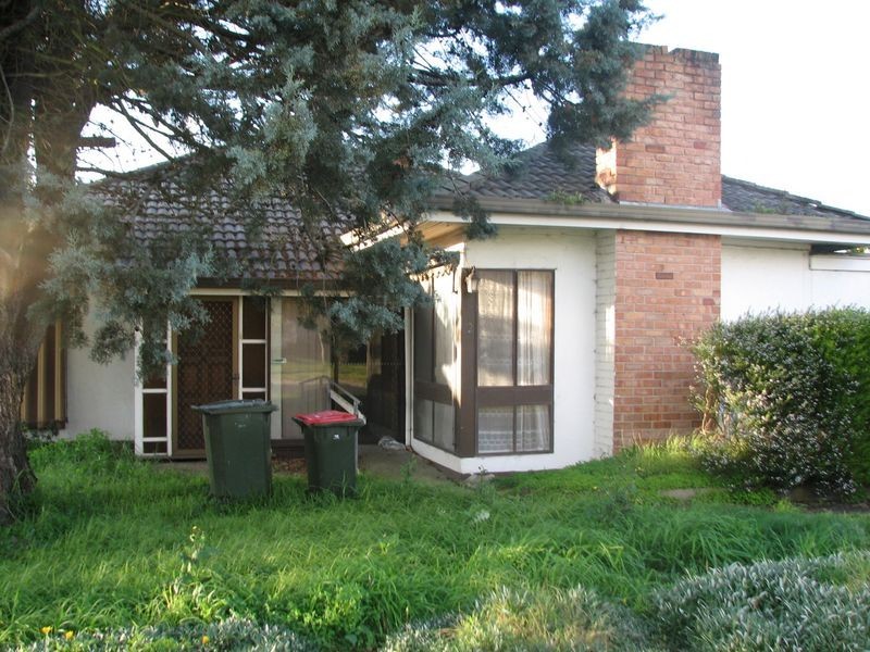 2 Bristol Street, Moe VIC 3825