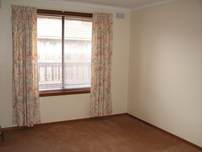 13 Burnside Street, Moe VIC 3825
