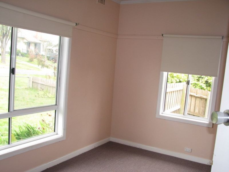 26 Hampton Street, Moe VIC 3825