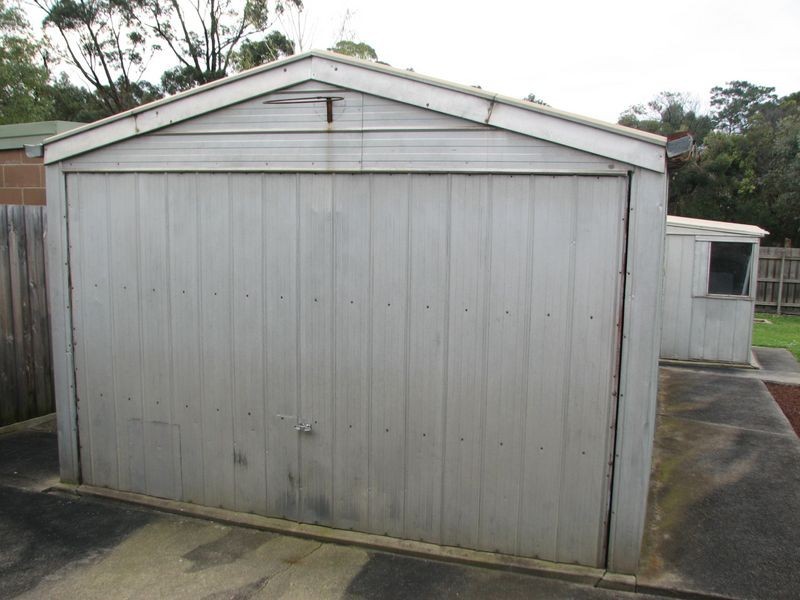 24 Northern Avenue, Newborough VIC 3825