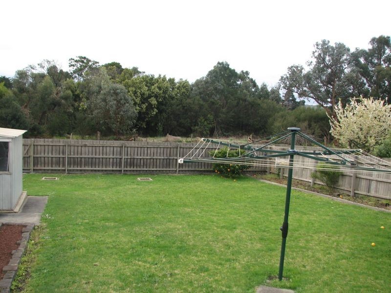 24 Northern Avenue, Newborough VIC 3825