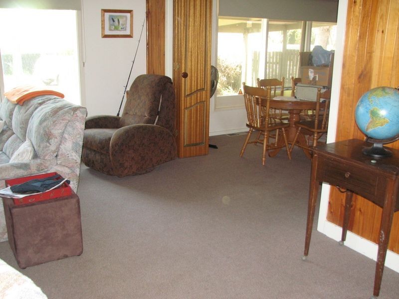 3 Robert Street, Moe VIC 3825
