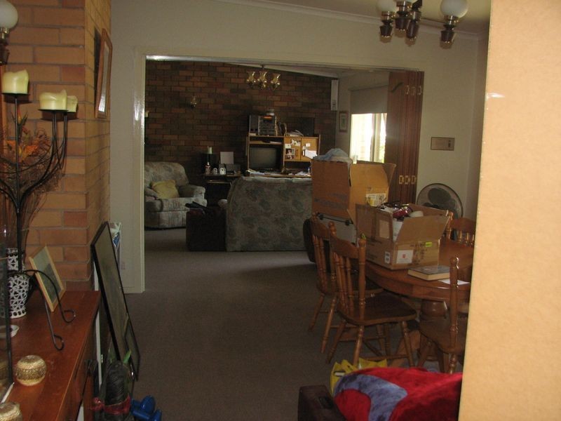 3 Robert Street, Moe VIC 3825