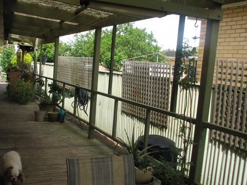 3 Robert Street, Moe VIC 3825