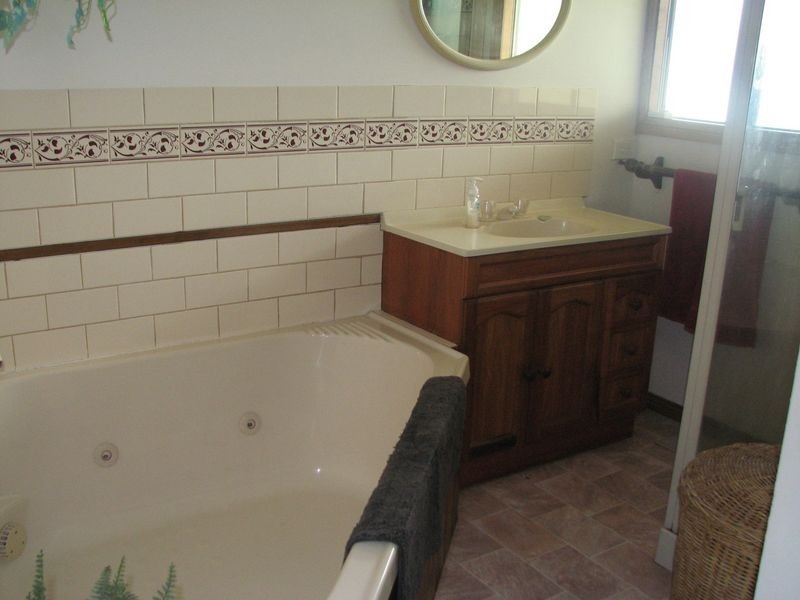 20 Boolarra Avenue, Newborough VIC 3825