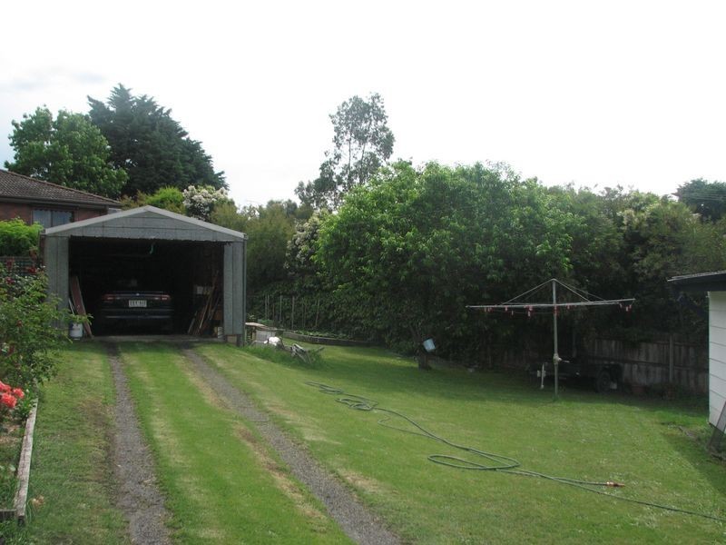 21 Brownbill Street, Moe VIC 3825