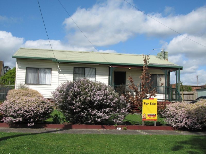 17 Hampton Street, Moe VIC 3825