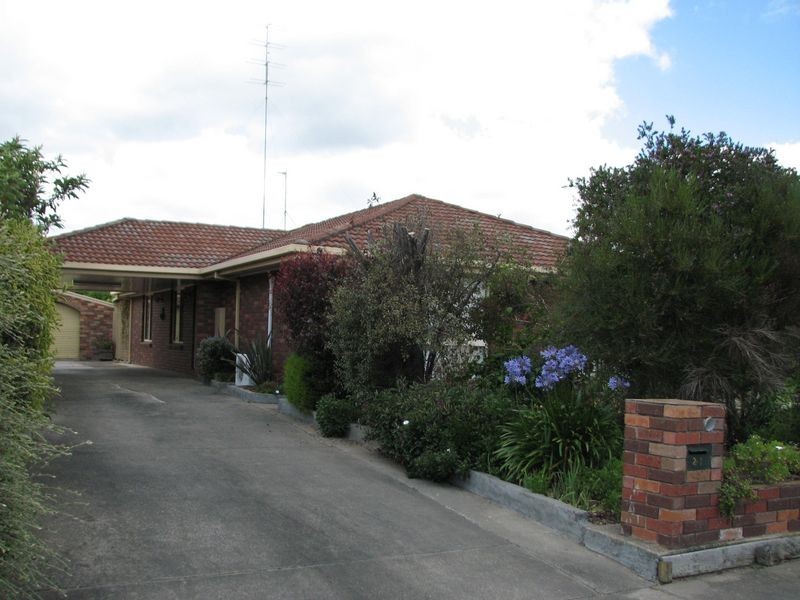 27 Castle Street, Moe VIC 3825